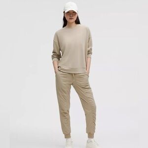 Lululemon Dance Studio Joggers Size 4‎ Lightweight Athleisure